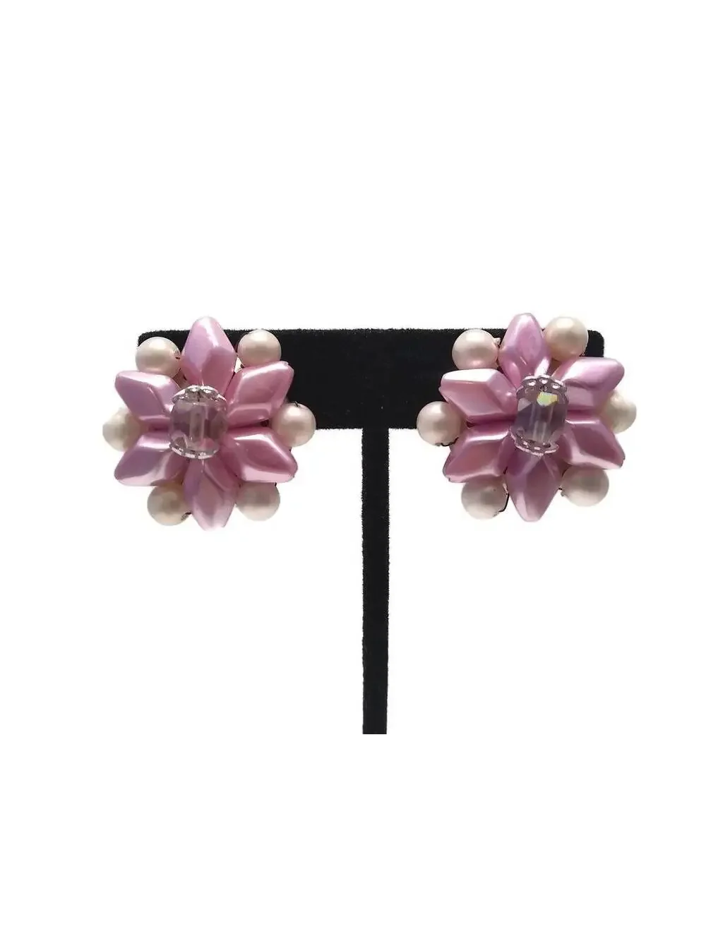VTG JAPAN Plastic White, Faux Pearl and Purple Colored Flower Clip on Earrings.
